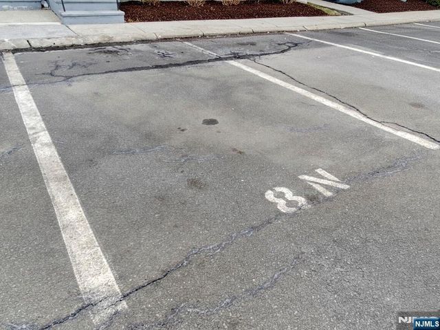 77 Howard Street, Newark, NJ 07103