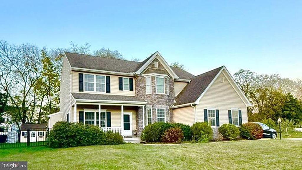 12 FOXWOOD BLVD, Mechanicsburg, PA 17050
