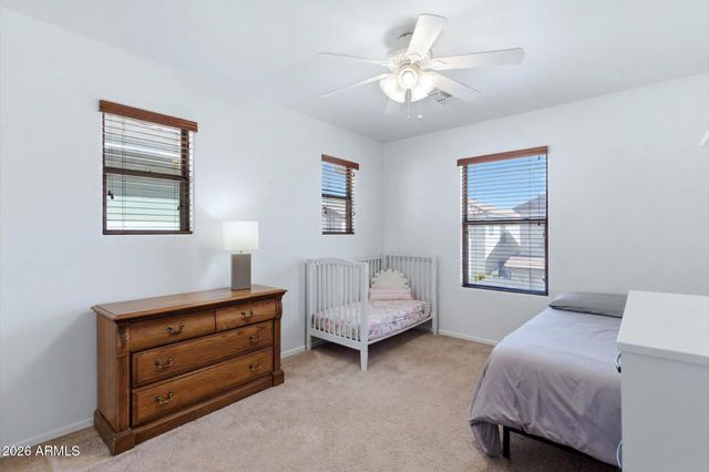 5852 E HAMPTON Avenue, Mesa, AZ 85206