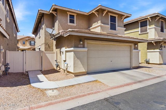 5852 E HAMPTON Avenue, Mesa, AZ 85206