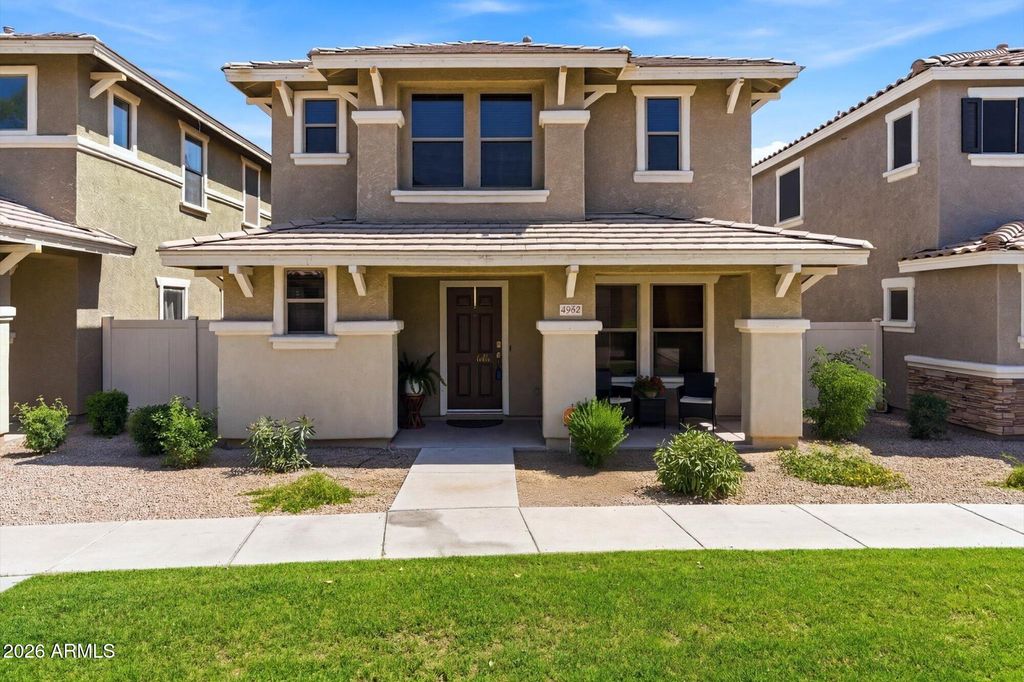 5852 E HAMPTON Avenue, Mesa, AZ 85206