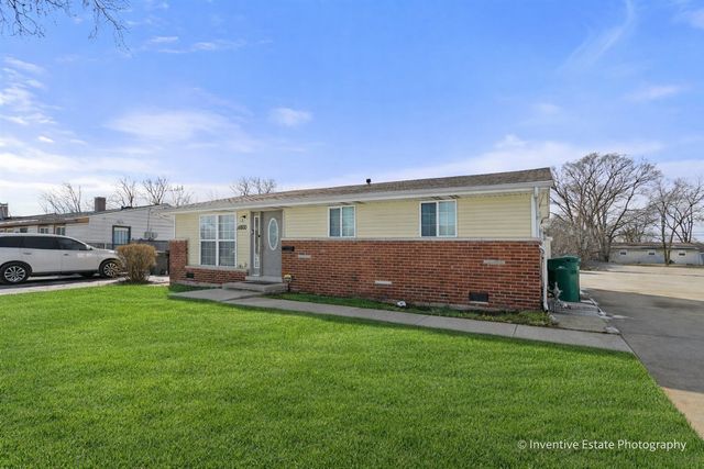 16600 OXFORD Drive, Markham, IL 60428