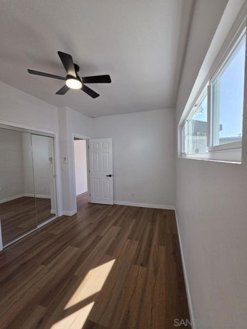 3262 Steel St, San Diego, CA 92113