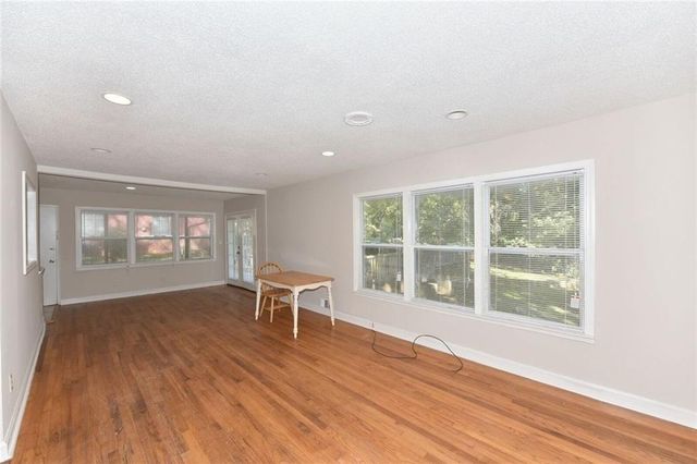 2246 WHITES MILL Road, Decatur, GA 30032
