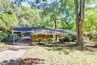 2246 WHITES MILL Road, Decatur, GA 30032