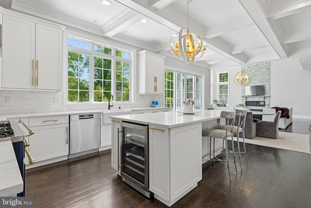 215 ELM RD, Princeton, NJ 08540