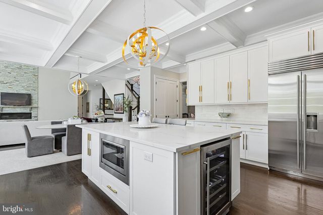 215 ELM RD, Princeton, NJ 08540