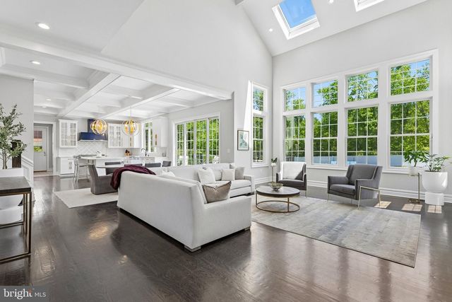 215 ELM RD, Princeton, NJ 08540