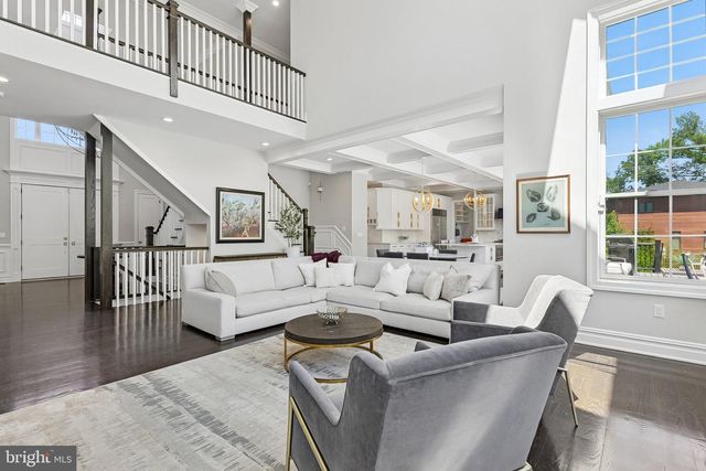 215 ELM RD, Princeton, NJ 08540