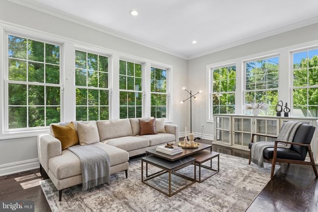 215 ELM RD, Princeton, NJ 08540