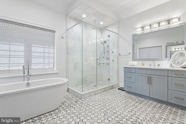 215 ELM RD, Princeton, NJ 08540