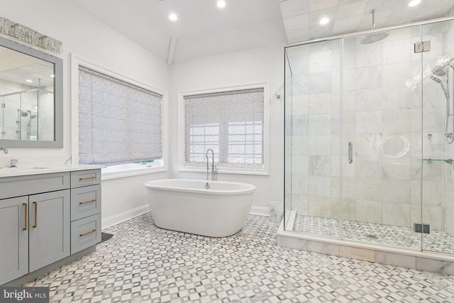 215 ELM RD, Princeton, NJ 08540
