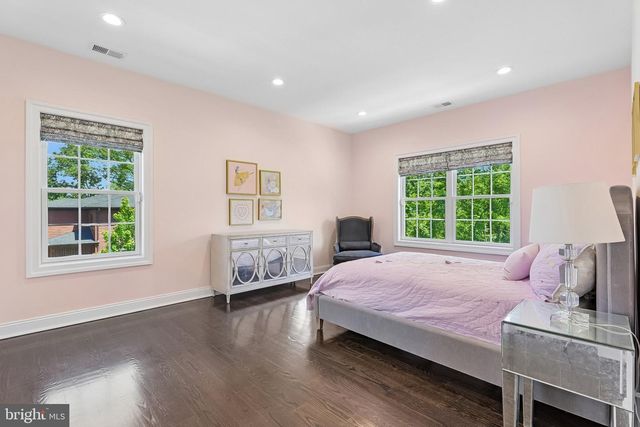 215 ELM RD, Princeton, NJ 08540