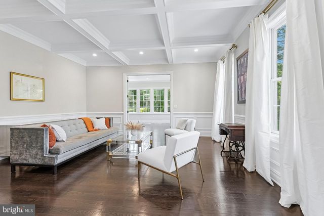 215 ELM RD, Princeton, NJ 08540