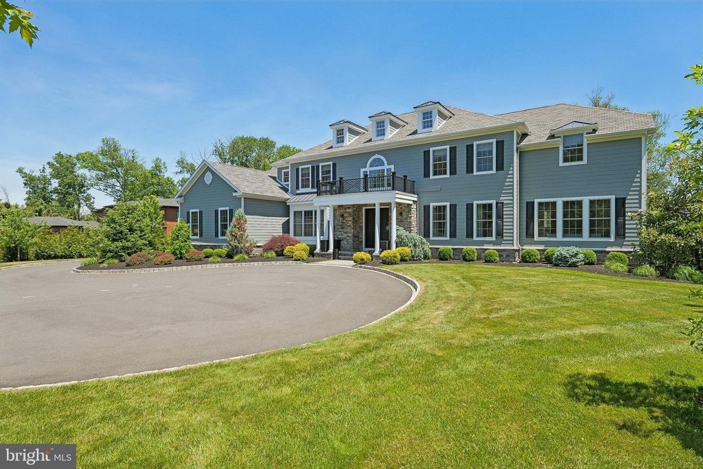 215 ELM RD, Princeton, NJ 08540