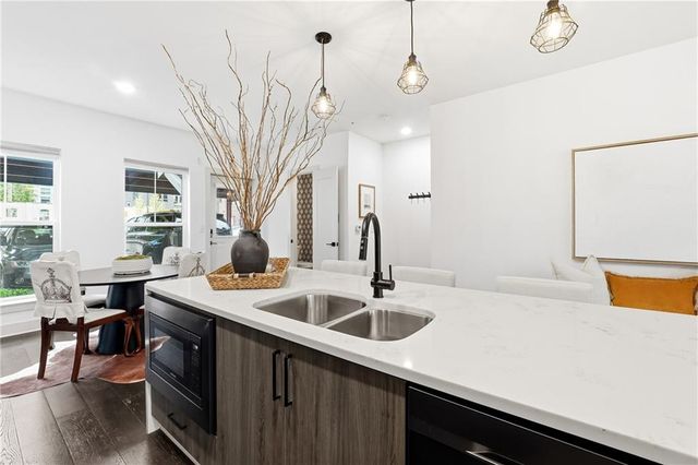 274 Estoria SE Street, Atlanta, GA 30316