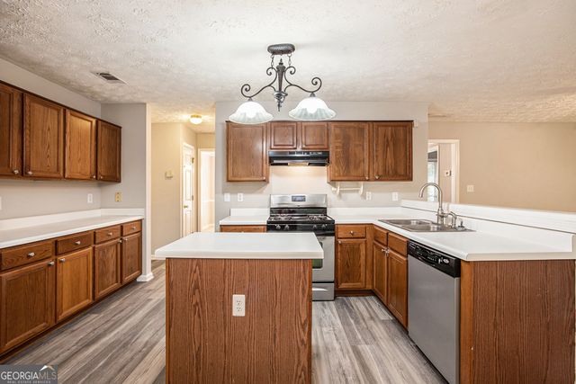 2932 Hunting Wood Walk, Duluth, GA 30096