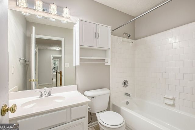 2932 Hunting Wood Walk, Duluth, GA 30096