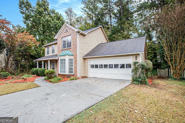 2932 Hunting Wood Walk, Duluth, GA 30096
