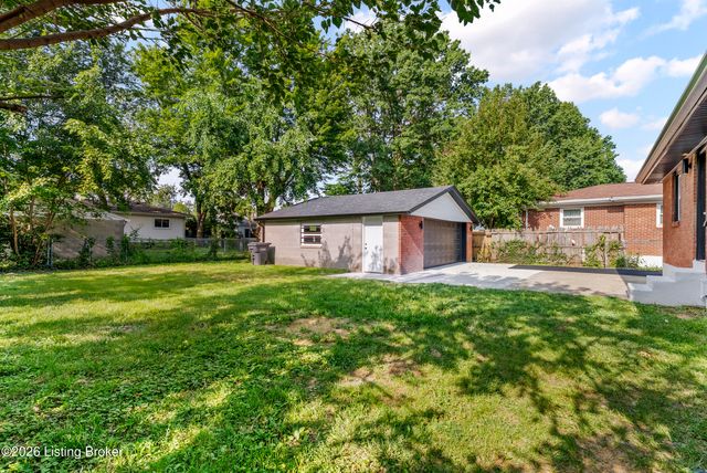 4020 Pixley Way, Louisville, KY 40219
