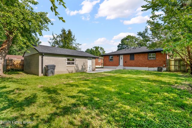 4020 Pixley Way, Louisville, KY 40219