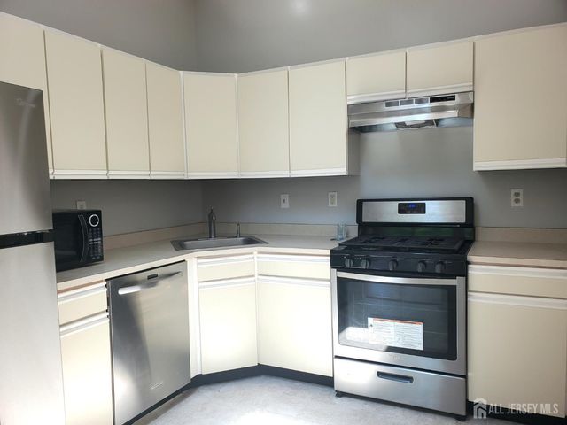 133 Rachel Court, Franklin Twsp, NJ 08823