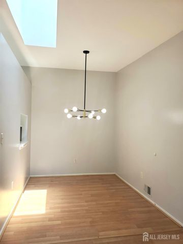 133 Rachel Court, Franklin Twsp, NJ 08823
