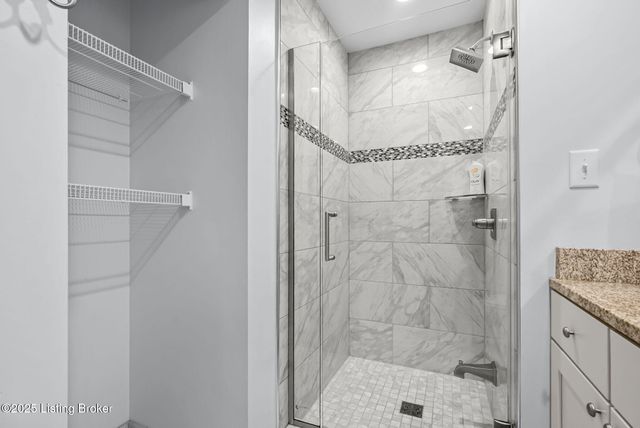 265 Leland Ct APT 3, Louisville, KY 40207