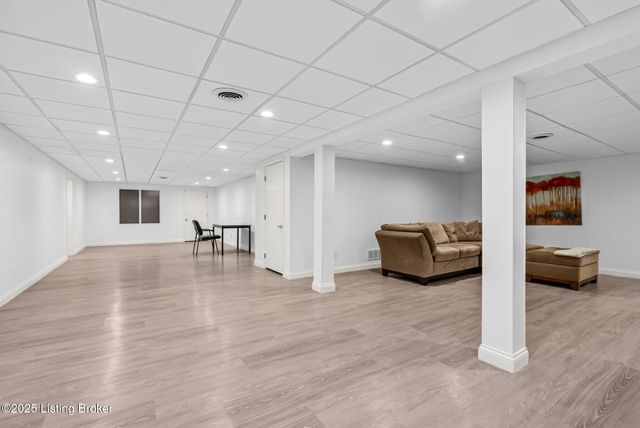 265 Leland Ct APT 3, Louisville, KY 40207