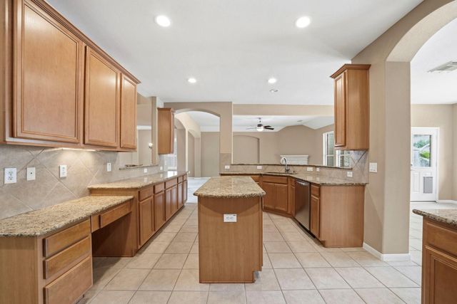 27726 Geneva Hills Lane, Spring, TX 77386