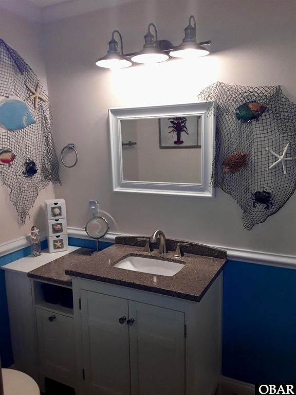 Image 10 of property listing at 1633 N Virginia Dare Trail Unit C2, Kill Devil Hills, NC 27948