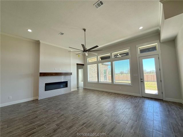 4205 Skylar Drive, College Station, TX 77845