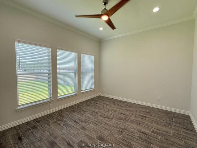 4205 Skylar Drive, College Station, TX 77845