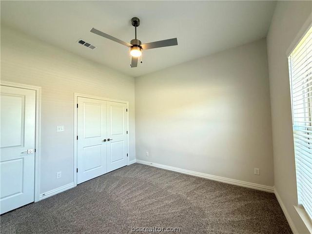 4205 Skylar Drive, College Station, TX 77845