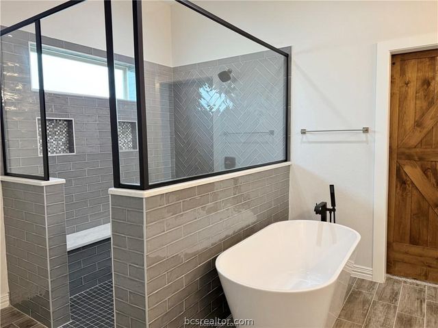 4205 Skylar Drive, College Station, TX 77845