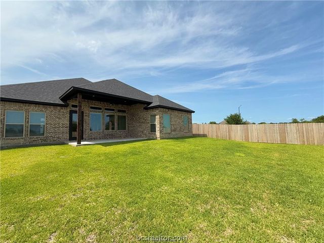 4205 Skylar Drive, College Station, TX 77845