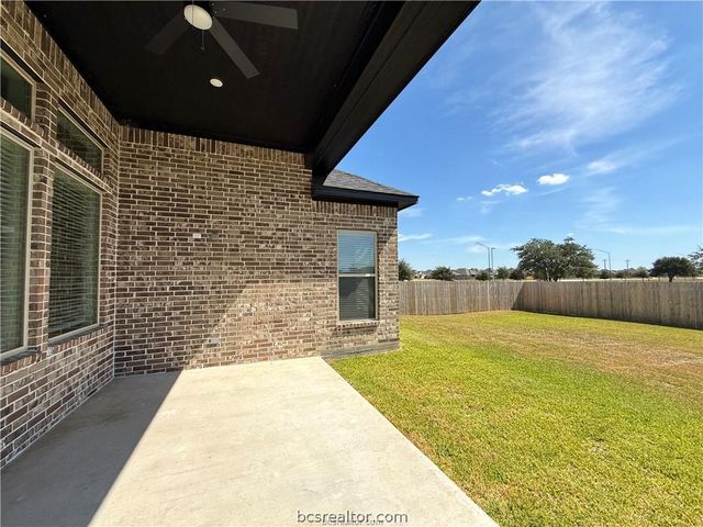 4205 Skylar Drive, College Station, TX 77845