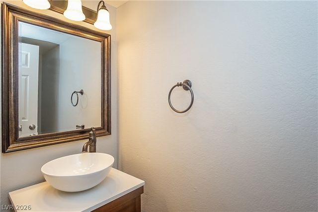 910 Clipper Drive, Henderson, NV 89015