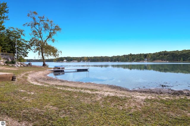 5224 Scout Camp Road, Traverse City, MI 49696