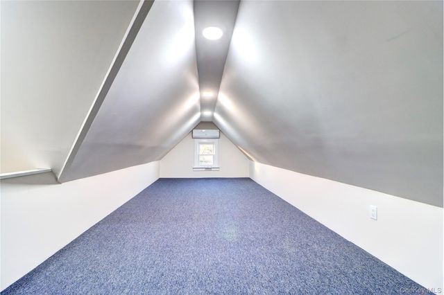 6532 80 Avenue, Glendale, NY 11385