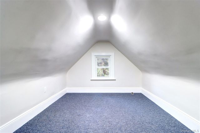 6532 80 Avenue, Glendale, NY 11385