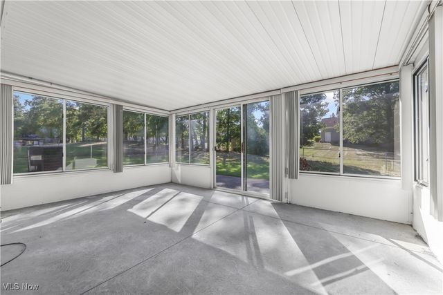 7234 Raynham Drive, Bedford Heights, OH 44146