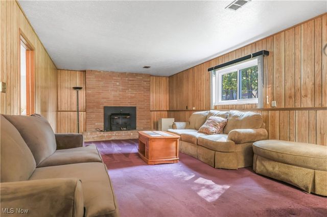 7234 Raynham Drive, Bedford Heights, OH 44146