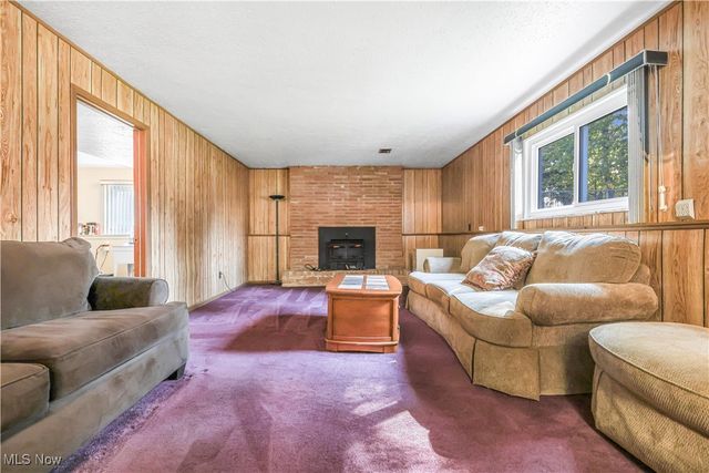 7234 Raynham Drive, Bedford Heights, OH 44146