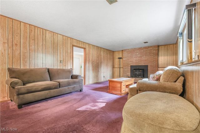 7234 Raynham Drive, Bedford Heights, OH 44146