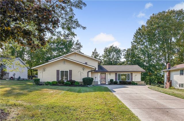 7234 Raynham Drive, Bedford Heights, OH 44146