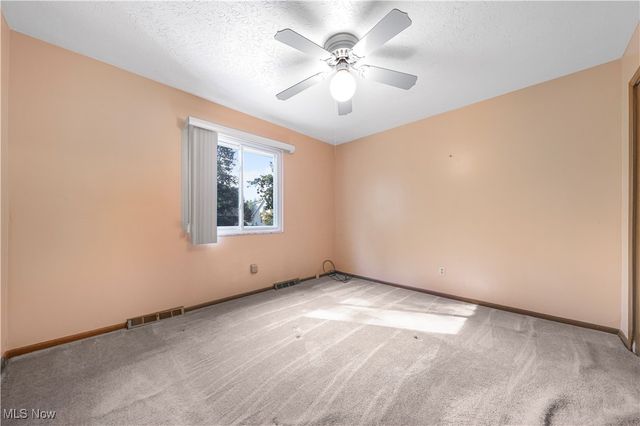 7234 Raynham Drive, Bedford Heights, OH 44146