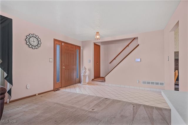 7234 Raynham Drive, Bedford Heights, OH 44146