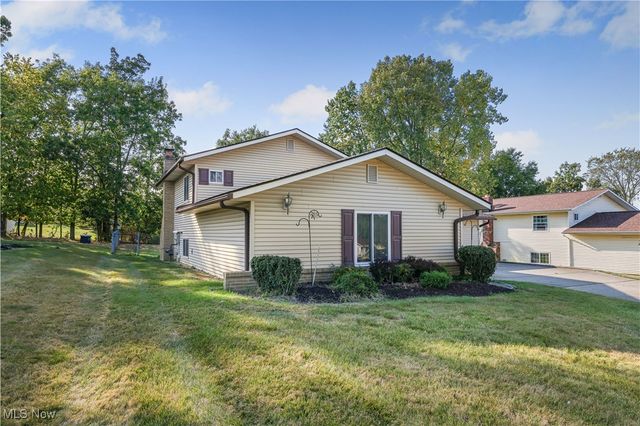 7234 Raynham Drive, Bedford Heights, OH 44146