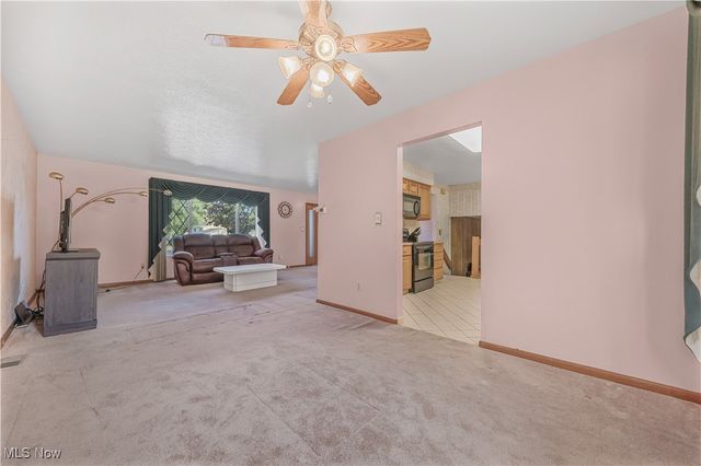 7234 Raynham Drive, Bedford Heights, OH 44146